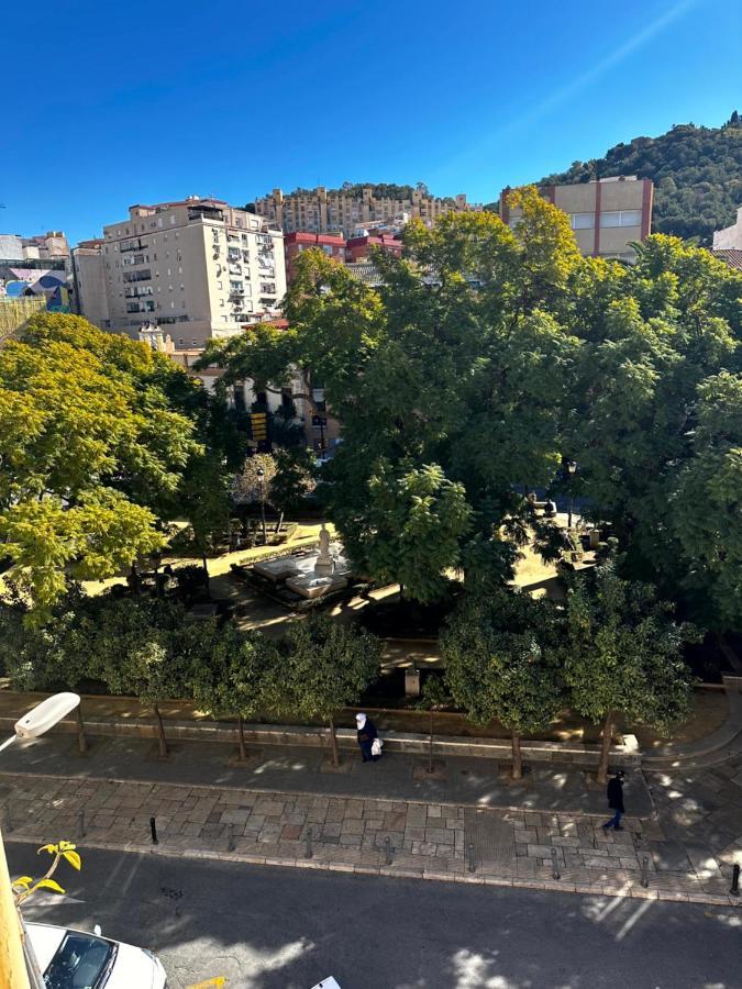 Plaza Victoria Apartments Малага Екстер'єр фото